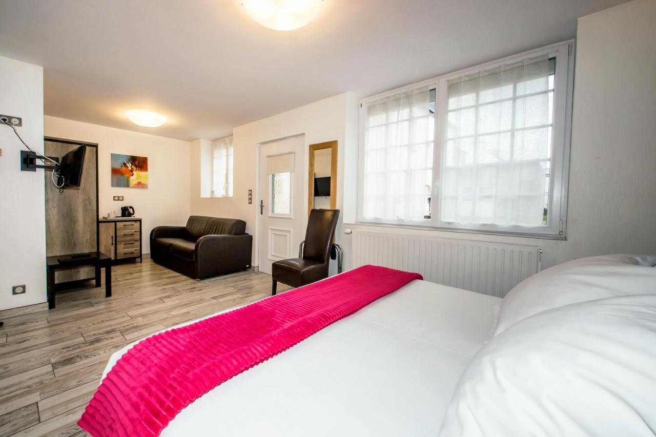 The Originals Boutique, Hotel De La Baie De Morlaix Carantec Bagian luar foto