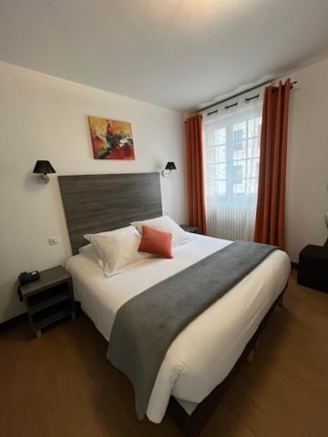 The Originals Boutique, Hotel De La Baie De Morlaix Carantec Bagian luar foto